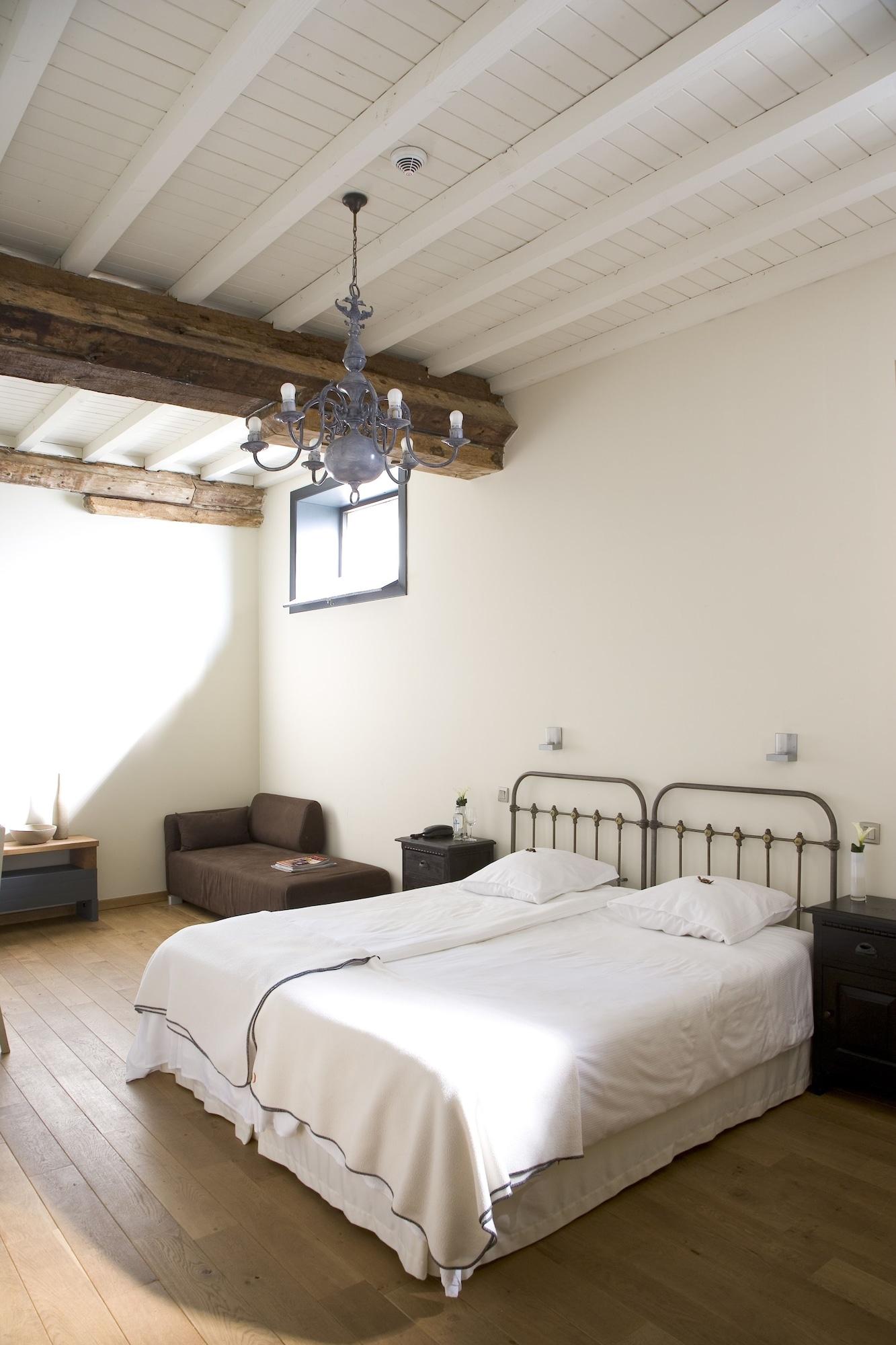 Hotel The Lodge Heverlee Лёвен Экстерьер фото